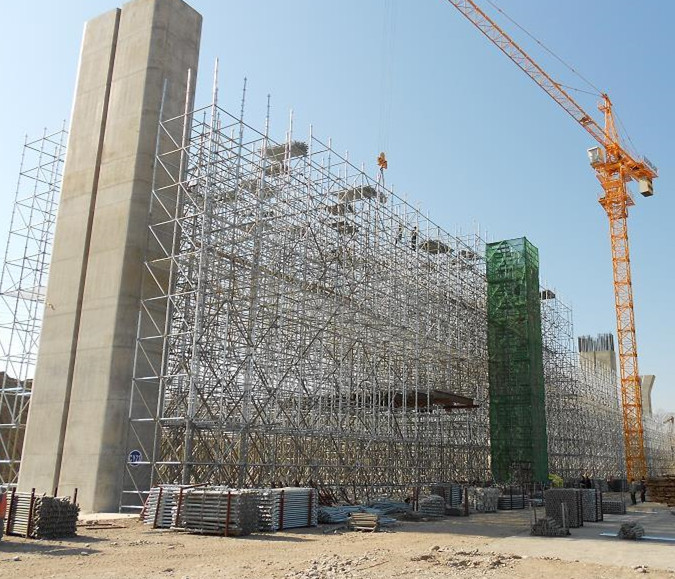 盤扣式腳手架工程的一步的間距是多少？