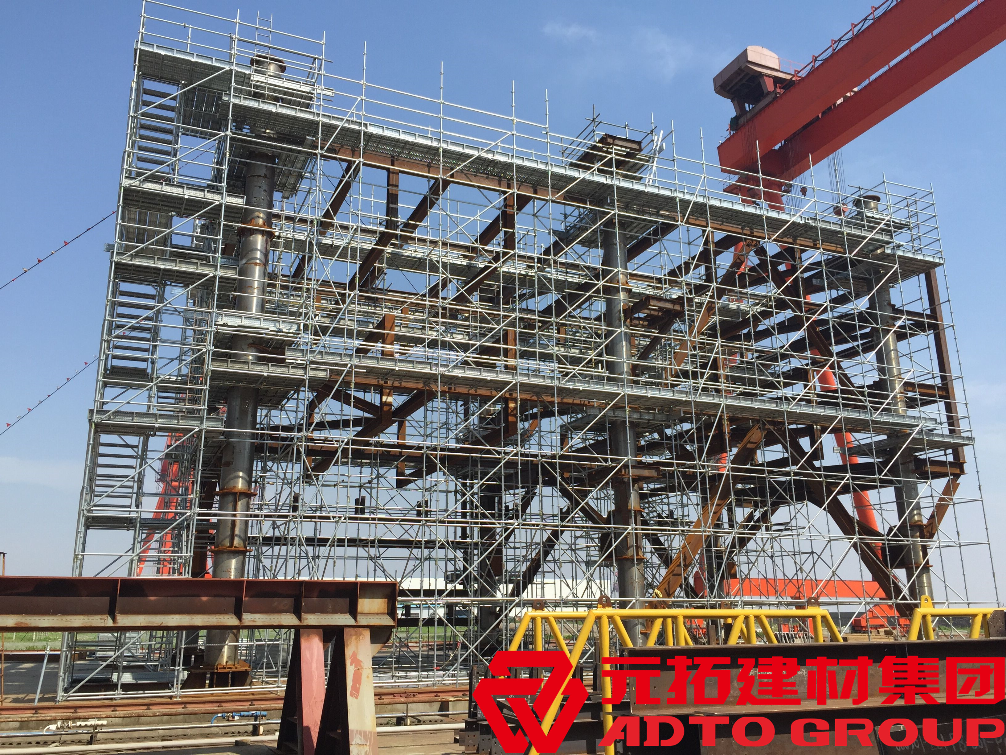 承插型盤扣式腳手架有哪些特點，與鋼管腳手架有何區(qū)別？