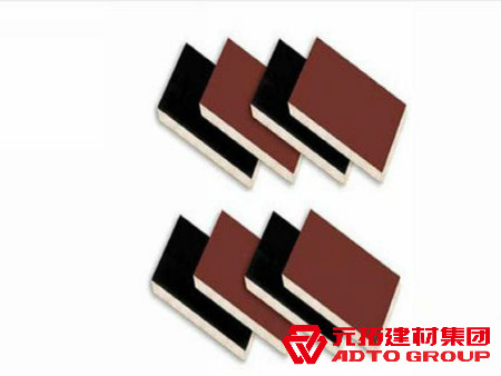 木模板廠家：選擇木模板的注意事項(xiàng)有哪些？